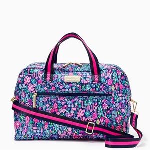 🆕Lilly Pulitzer Beale Weekender -Low Tide Navy Jewel 💎